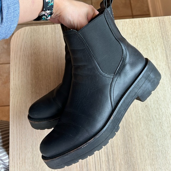 Sam Edelman Chunky Chelsea Boots Black size 8.5 - Picture 4 of 6